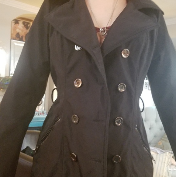 Sweater and jacket - Picture 3 of 8